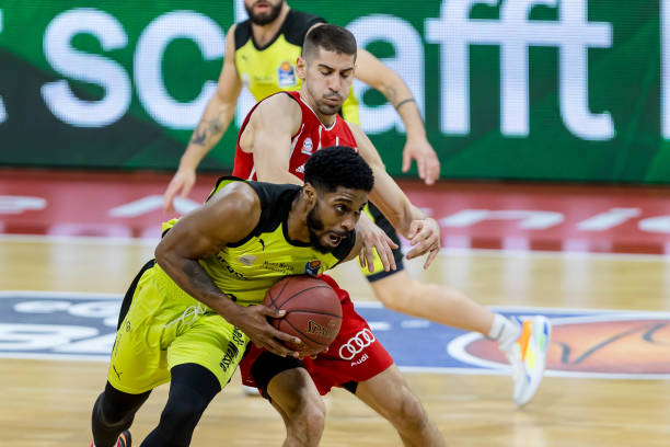 技战术适应 技战术适应